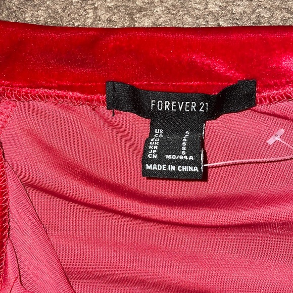 Forever 21 Size Small Red Velvet Long Sleeve Shirt - Picture 2 of 3